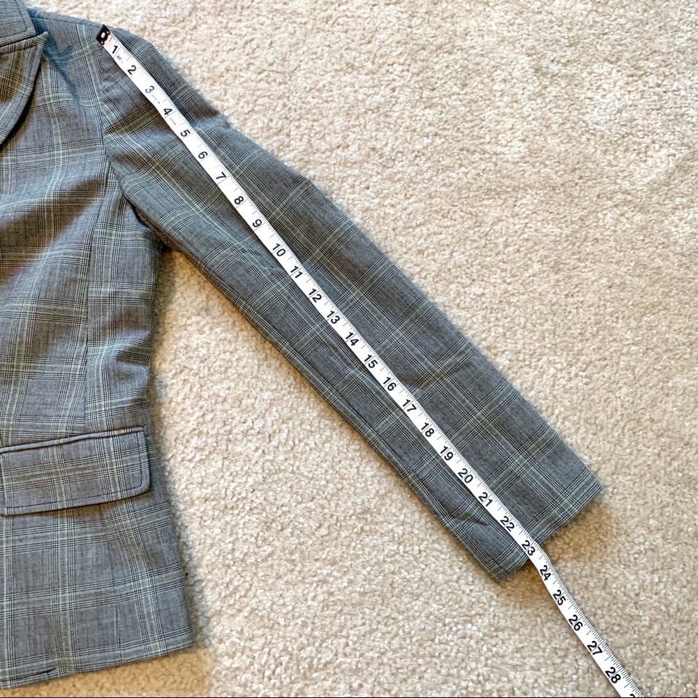 LANDS’ END Single Breasted Plaid Blazer—SZ. 4 - Picture 7 of 14